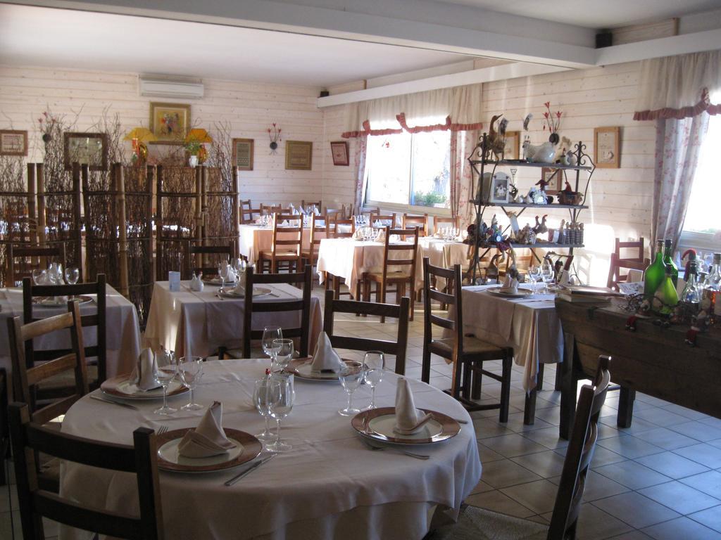 Hotel Restaurant Des Thermes Castera-Verduzan Экстерьер фото